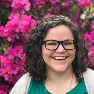 Meet your Posher, Mae